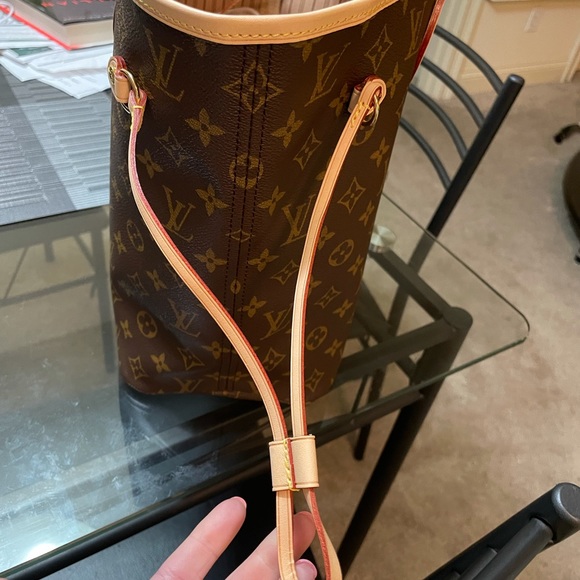 Louis Vuitton Neverfull MM monogram Beige - Picture 9 of 15